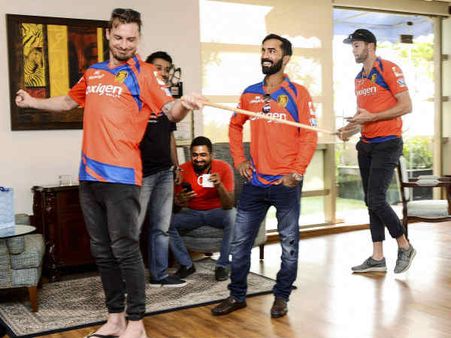 એકલવ્ય દ્રિવેદી એકલવ્ય દ્રિવેદી