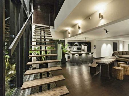 આલિશાન લિવિંગ રૂમ 