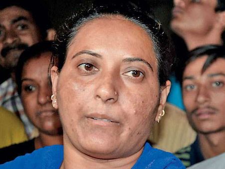 લાલજી પટેલની પત્નીએ ગુજરાત હાઇકોર્ટમાં રજૂ કરી પિટીશન 