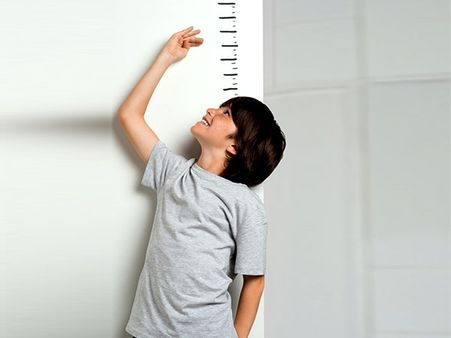 બાળકોની લંબાઈ વધારવા માટે અપનાવો આ સામાન્ય ટીપ્સ...