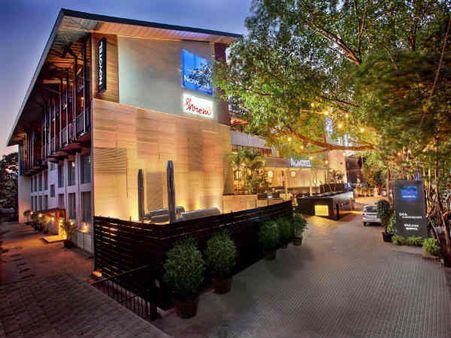 નોવેટેલ હોટલ 