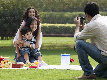 પરિવાર સાથે સમય વીતાવવો પરિવાર સાથે સમય વીતાવવો