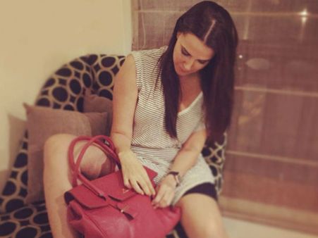 જૂલી 2 ઠુકરાવી 