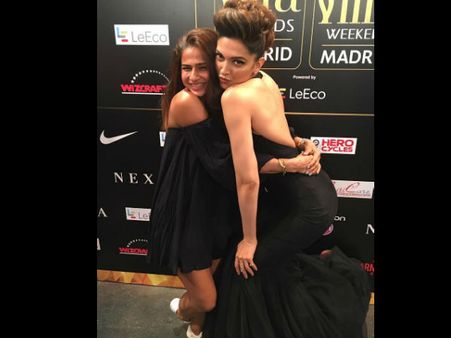 દિપીકા પાદુકોણ દિપીકા પાદુકોણ