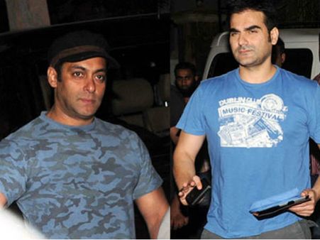 #RapeComment: સલમાનને માફી માંગવાની જરૂર નથી- અરબાઝ