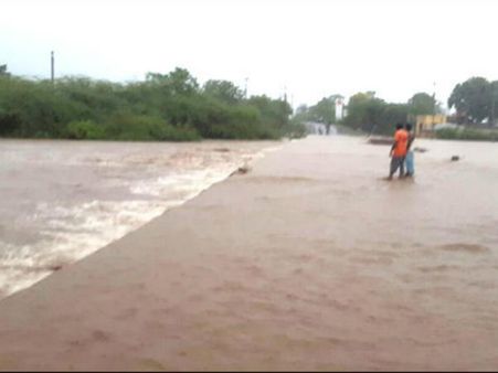 પંચમહાલ અને ગોધરામાં અનરાધાર વરસાદ, NDRFની ટીમ રવાના કરાઈ