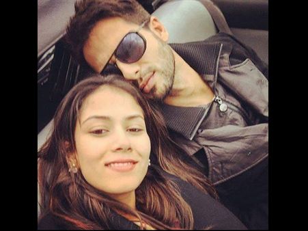 જુઓ શાહિદ અને મીરાંની કેટલીક ખાસ તસવીરો જુઓ શાહિદ અને મીરાંની કેટલીક ખાસ તસવીરો