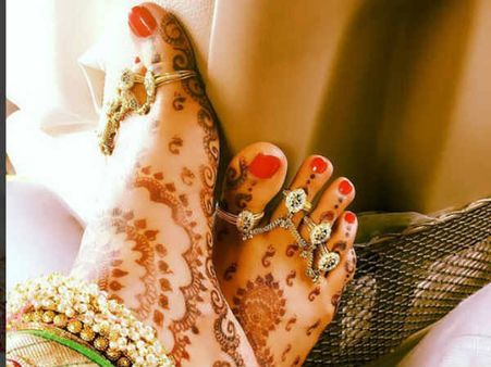 દિવ્યાંકા ત્રિપાઠી 