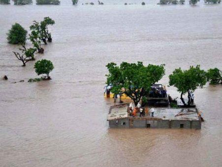 નીચાણ વિસ્તારોમાં ચેતવણી 