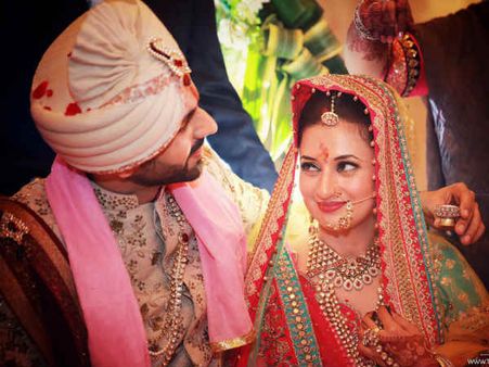 દિવ્યાંકા ત્રિપાઠી અને વિવેકના લગ્નની કેટલીક ખુબસુરત તસવીરો...