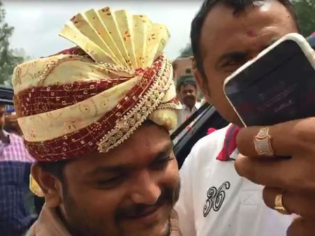 ગુજરાતભરના મુખ્ય સમાચાર પર એક નજર...