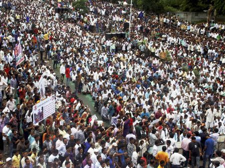 દલિત મહાસંમેલન બાદ હવે નીકળામાં આવશે દલિત પદયાત્રા દલિત મહાસંમેલન બાદ હવે નીકળામાં આવશે દલિત પદયાત્રા