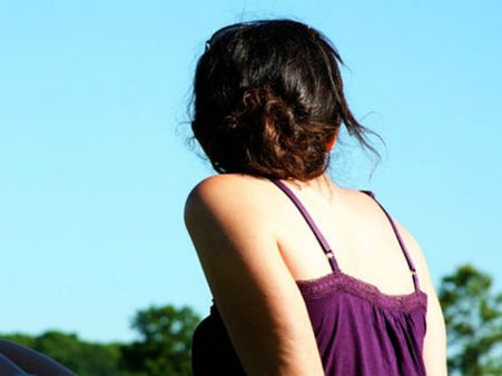 બેંગલુરુમાં જાહેરમાં મહિલાને કહ્યું, રૂપિયા લે અને સેક્સ કર