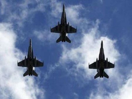 ભારતીય એરફોર્સનું હૉક એડવાન્સ જેટ વિમાન પશ્ચિમ બંગાળમાં તૂટ્યું