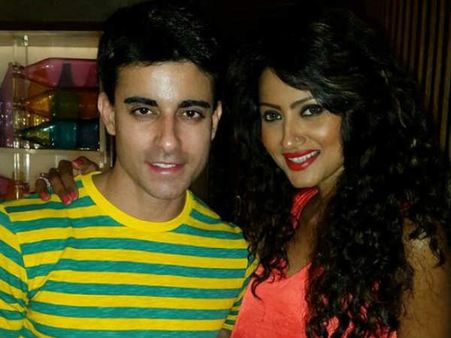 નિગાર ખાન અને ગૌતમ રોડે નિગાર ખાન અને ગૌતમ રોડે