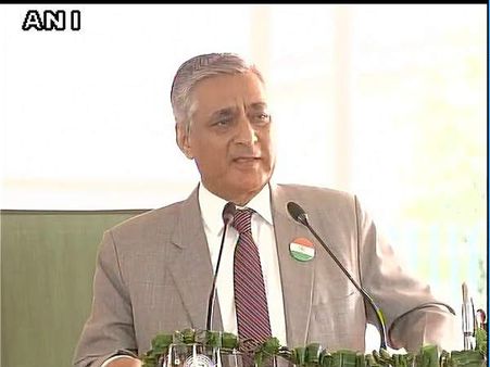 મુખ્ય ન્યાયધીશ નારાજ