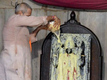 કાન્હાજીની પૂજા 