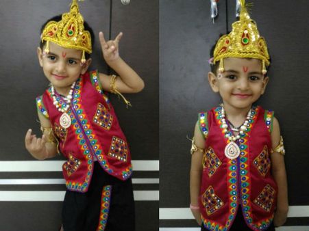 તમારા બાળગોપાલ અને રાધાની તસવીરો વનઇન્ડિયા પર કરો શેયર