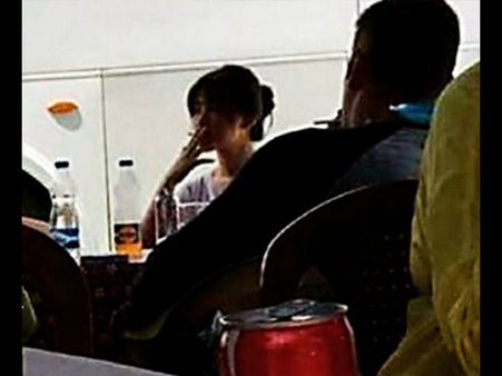 ટ્યુબલાઈટના સેટ પર, પોતાની કો-સ્ટાર સાથે આ શુ કરી રહ્યા છે સલમાન...