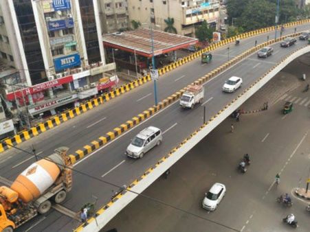 વડોદરાઃ ફ્લાયઓવરને પ્રમુખ સ્વામીનું નામ...