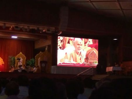 BAPSના આધ્યાત્મિક વડા પૂ.મહંત સ્વામીની અમદાવાદમાં પધરામણી