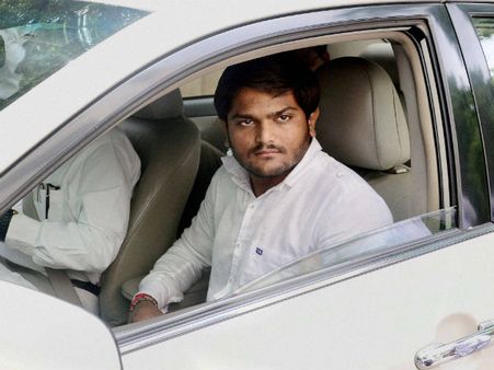 લાપસીનો વહીવટમાં રવિ ક્યાંથી?