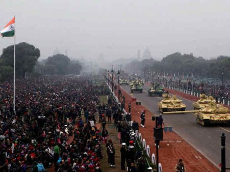 પાક. હજુ ઘણું પાછળ 