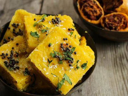 શું ખમણ/ ઢોકળા ખાવા 