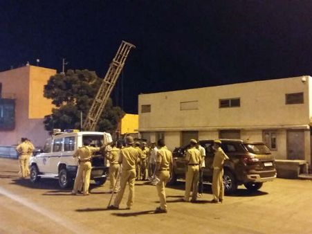 કચ્છ: સમખીયાળી ટોલ ટેક્સ પર પોલીસ દ્રારા બે રાઉન્ડ ફાયરીંગ