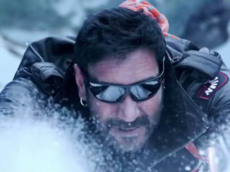 1st Day 1St Show: ધમાકેદાર છે અજય દેવગણની શિવાય, એક્શન +ઇમોશન