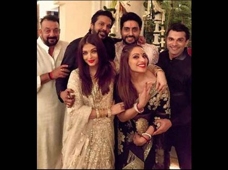 મસ્તીભર્યો માહોલ મસ્તીભર્યો માહોલ