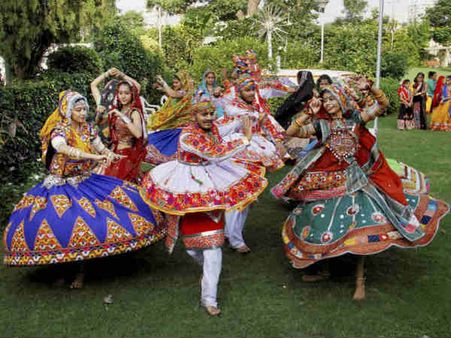 વરસાદે મારી નવરાત્રીની મઝા, લોકો કાઢ્યો ટ્વિટર પર રોષ