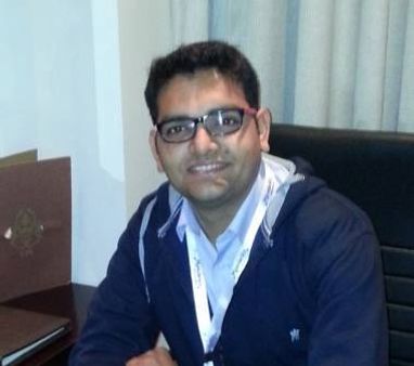 કાર્ડથી જ ખાવાનું બિલ ચૂકવવું પડે છે યંગસ્ટર માટે છે આ મુશ્કેલી કાર્ડથી જ ખાવાનું બિલ ચૂકવવું પડે છે યંગસ્ટર માટે છે આ મુશ્કેલી