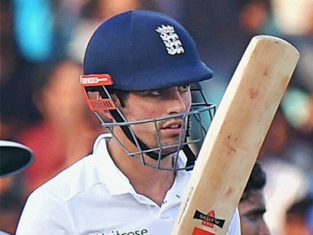 કુકની સૌથી ધીમી અર્ધ સદી 