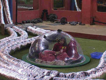 ત્રિપુટીને તોડવાની યોજના ત્રિપુટીને તોડવાની યોજના