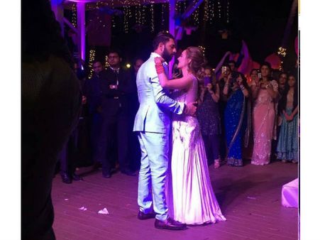 યુવી-હેઝલનો કપલ ડાન્સ