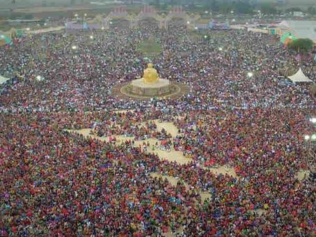 સુરતમાં હરિભક્તો ઊભુ કર્યું મીની નગર