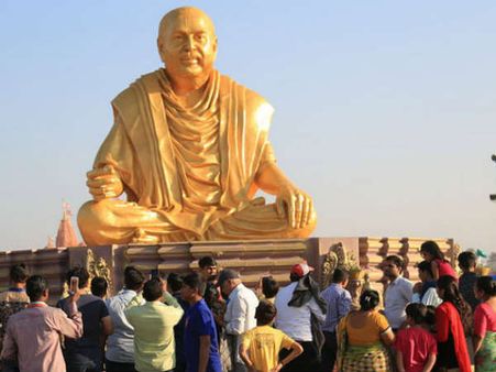 અક્ષરવાસી પ્રમુખ સ્વામી મહારાજન આજે જન્મોત્સવ