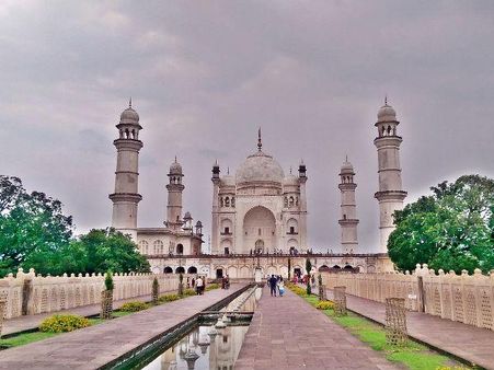 બીબીનો મકબરો 