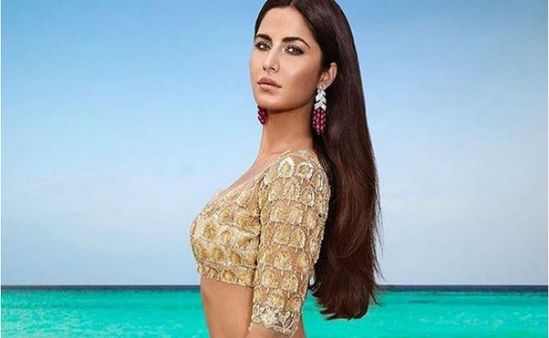 બોલ્ડ એન્ડ બ્યૂટીફૂલ બીચ બ્રાઇડઃ કેટરીના કૈફ