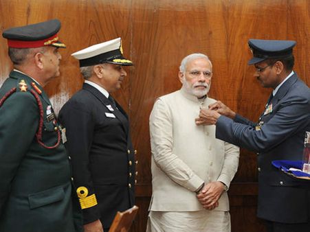 દર વર્ષે 7 ડિસેમ્બરે ઉજવાતો સશસ્ત્ર દળ ઝંડા દિવસ શું છે જાણો અહીં