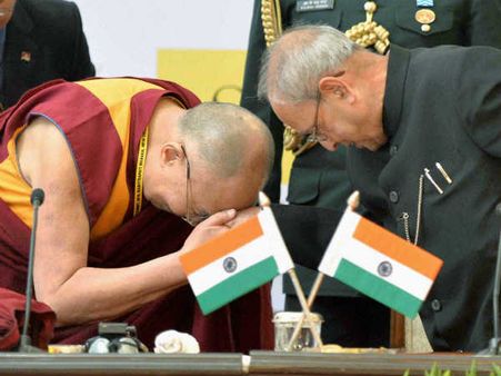 પ્રણવ મુખર્જી-દલાઇ લામાની મુલાકાત અંગે ચીનને ભારતનો સણસણતો જવાબ