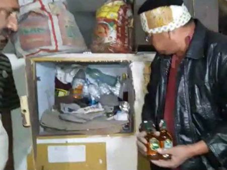 ગોંડલના એસટી ડેપોમાંથી પણ ઝડપાયો દારૂ