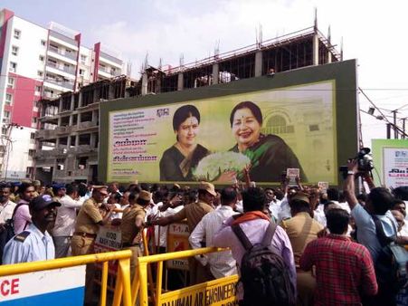 શશિકલા સંભાળશે AIADMKની કમાન, બની પાર્ટીની મહાસચિવ