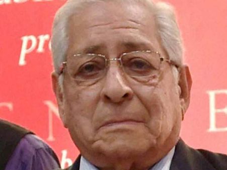 રાષ્ટ્રગીત પર સુપ્રીમ કોર્ટના આદેશનું પાલન કરાવવુ સંભવ નથી: સોલી સોરાબજી