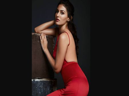 વિનોદ ખન્નાના પુત્ર સાક્ષી ખન્નાની ખૂબ નજીક છે અમાયરા