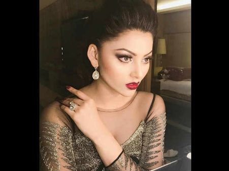 વગર આમંત્રણે પાર્ટીમાં