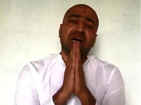 પિતાના કહેવાથી કરી હતી મદદઃ સુજ્ઞેય સ્વામી