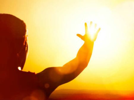 Wearing: સન સ્ટ્રોક (લુ લાગવા)થી બચજો! કેવી રીતે જાણો અહીં