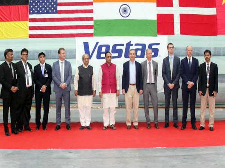 ગુજરાતમાં ઉત્પન્ન થયેલી ઊર્જા દેશમાં અજવાળા પાથરશે: CM